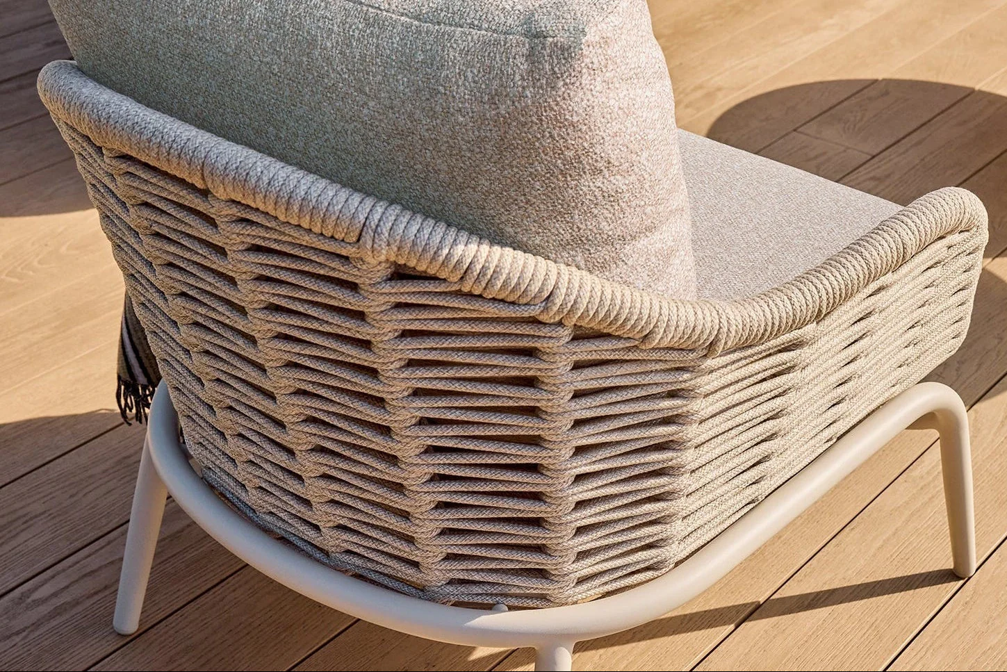 Casto Sofa Collection - Image 2