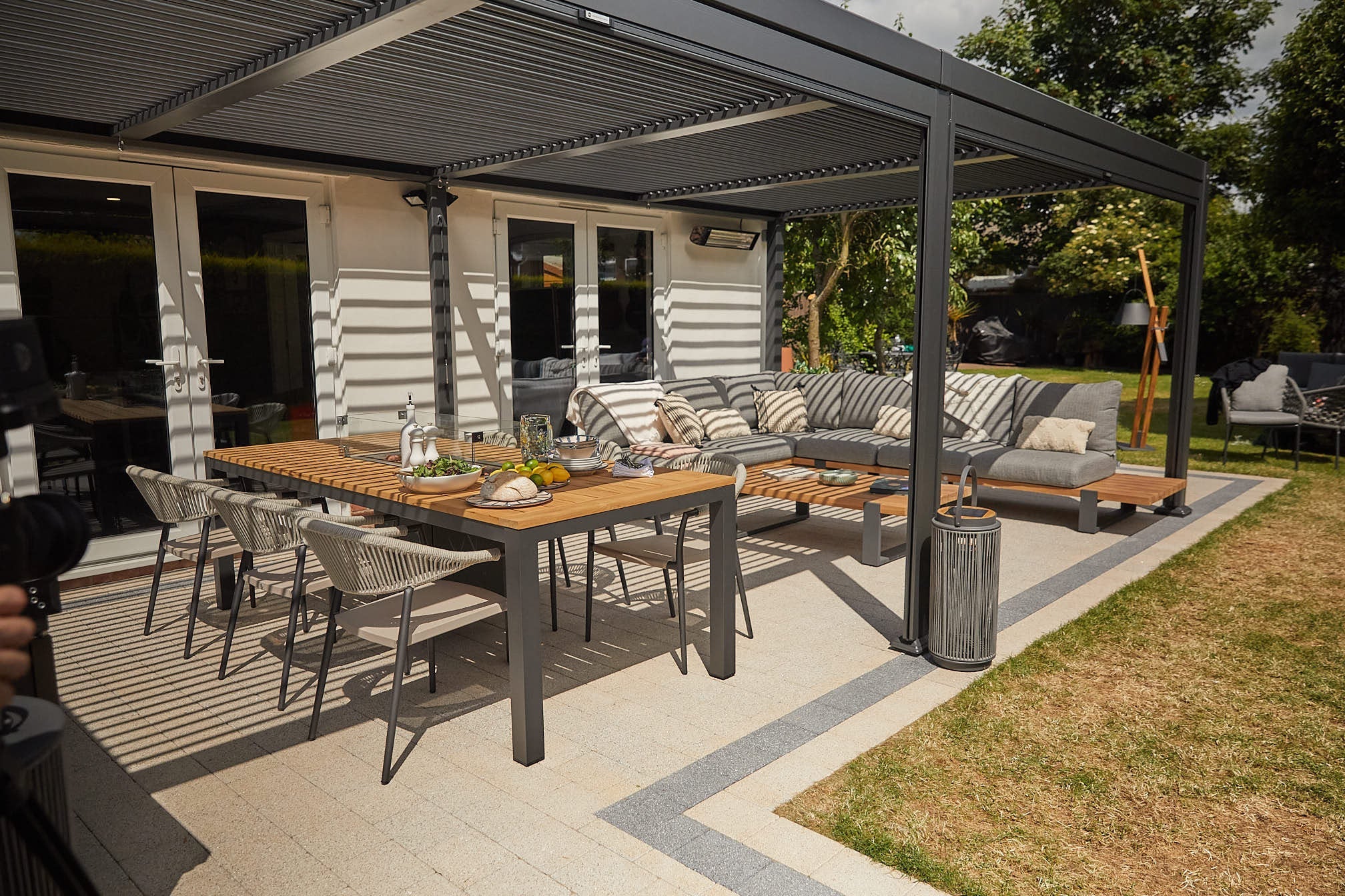 Maranza Deluxe Louvered Pergola 3.5m x 7.2m