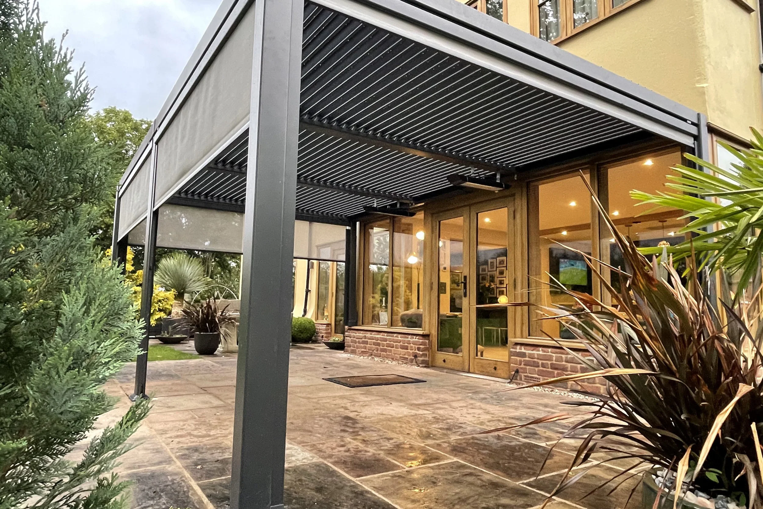 Infrared Pergola Outdoor Heater 2000w - Image 3